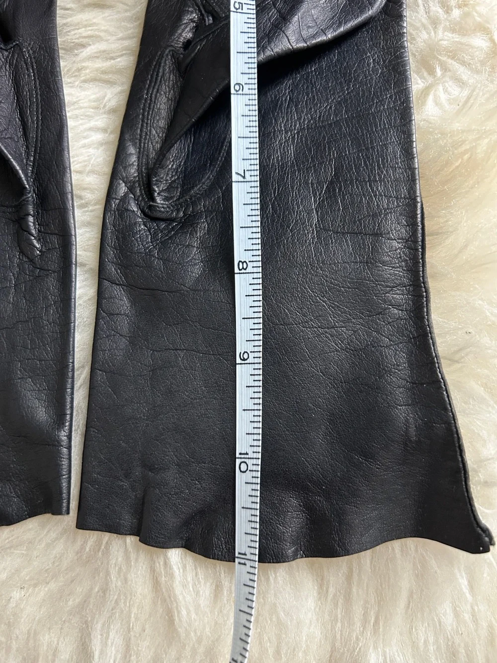 Classic Vintage Black lightweight Leather Women’s Driving Gloves